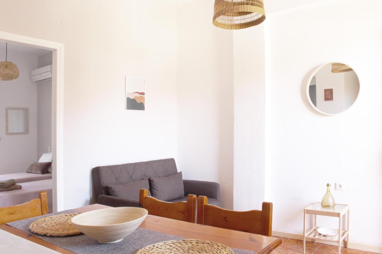 Ayerina Ground Floor Apartment Arílasz Kültér fotó