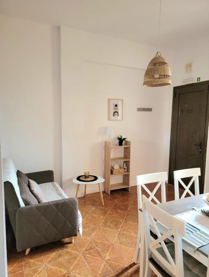 Ayerina Ground Floor Apartment Arílasz Kültér fotó